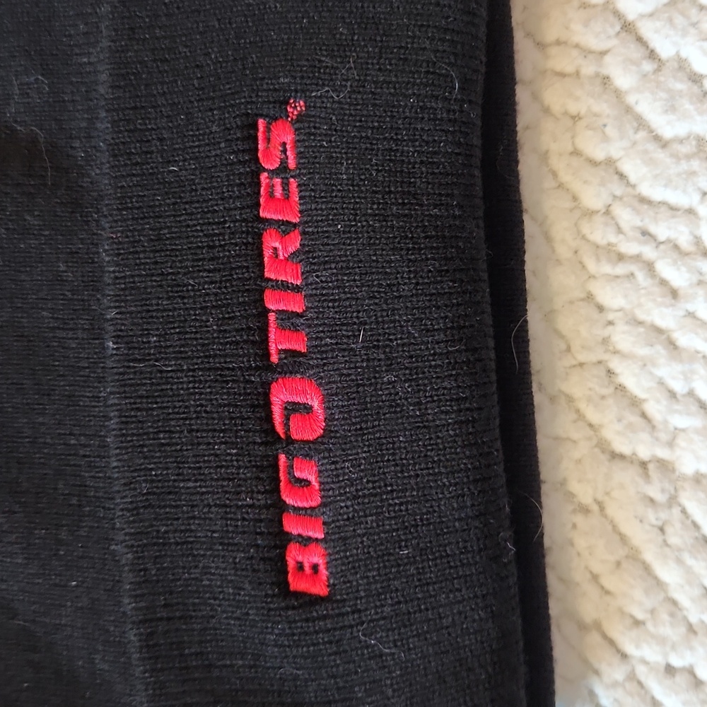 NWOT Big O Tires Winter Beanie Hat Black Red Gorpcore Ski Snow - Picture 2 of 7